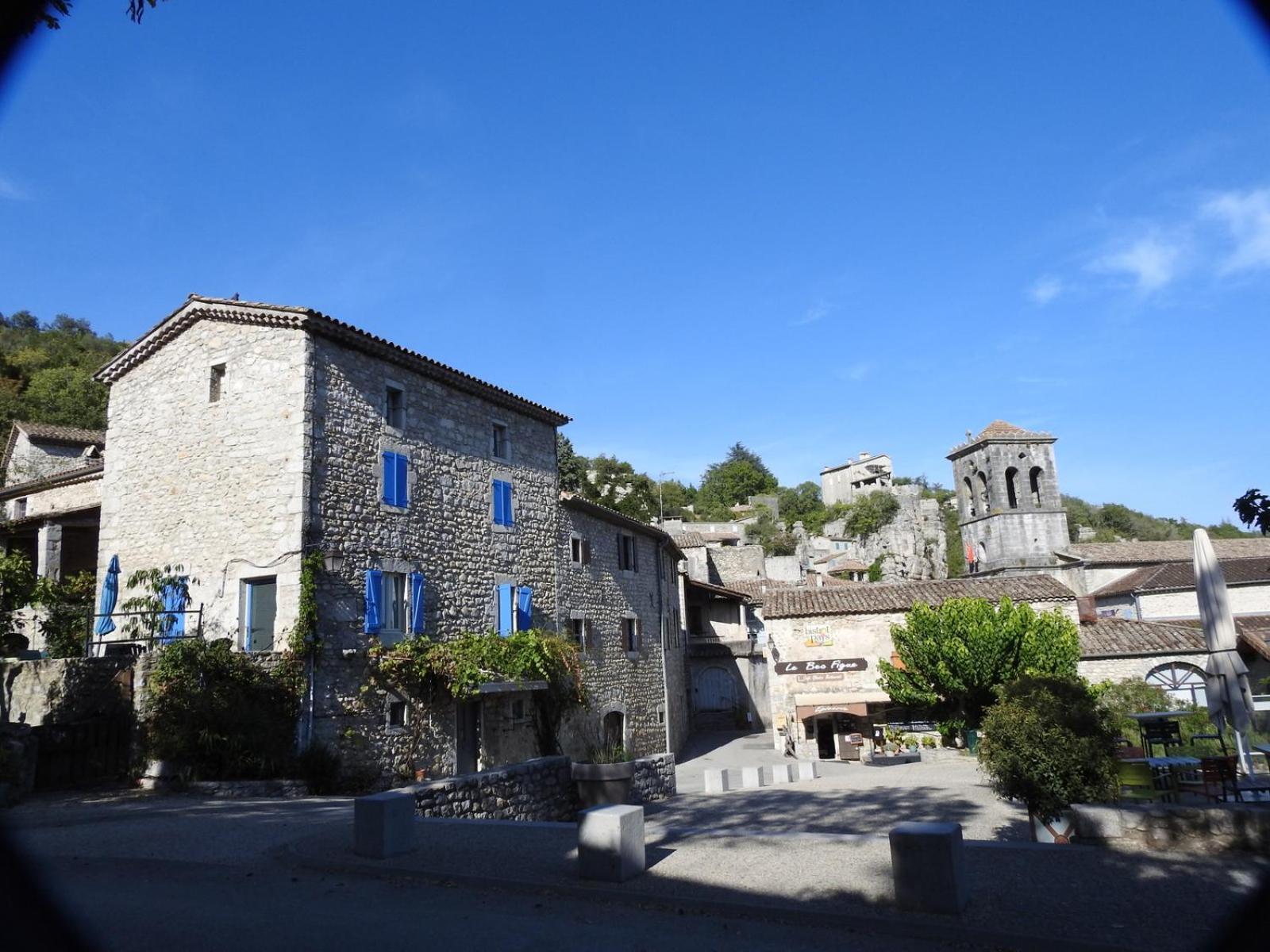 Superbe Appartement Dans Residence Avec Piscine Saint-Martin-dʼArdèche Extérieur photo