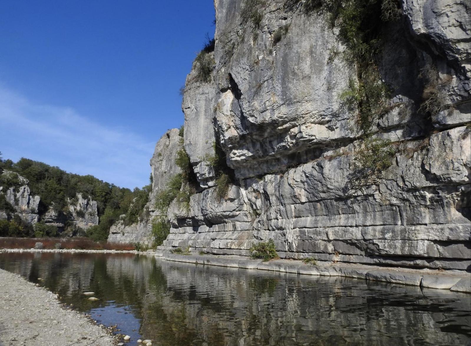 Superbe Appartement Dans Residence Avec Piscine Saint-Martin-dʼArdèche Extérieur photo