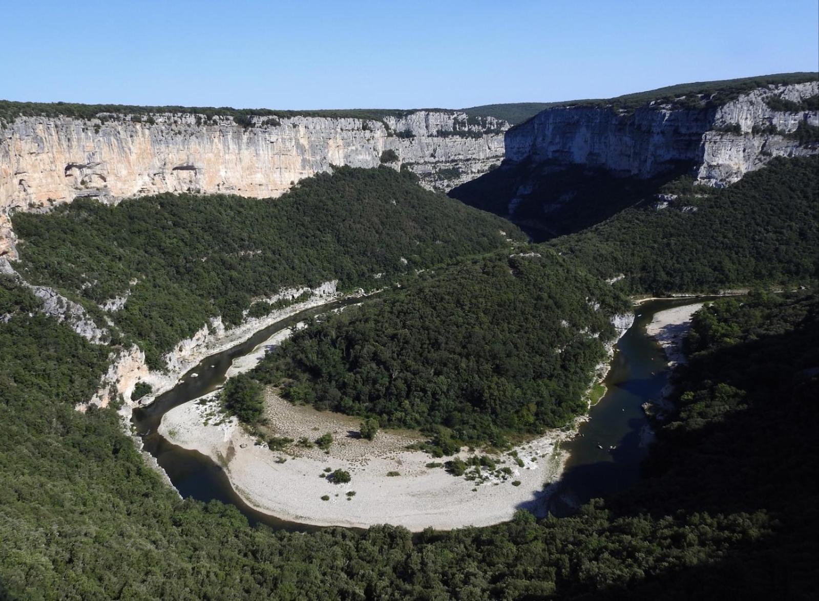 Superbe Appartement Dans Residence Avec Piscine Saint-Martin-dʼArdèche Extérieur photo