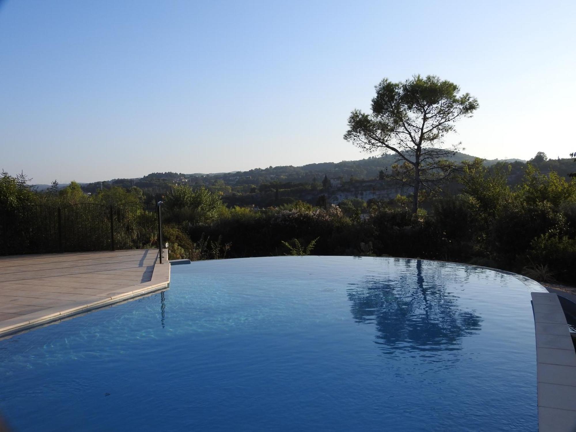 Superbe Appartement Dans Residence Avec Piscine Saint-Martin-dʼArdèche Extérieur photo